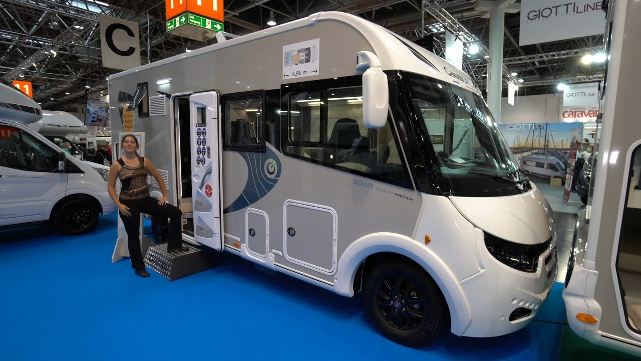 XXXXL: Dieses europäische Wohnmobil killt alle Festbetten: Chausson 6040 2022. Hubbett als Hauptbett