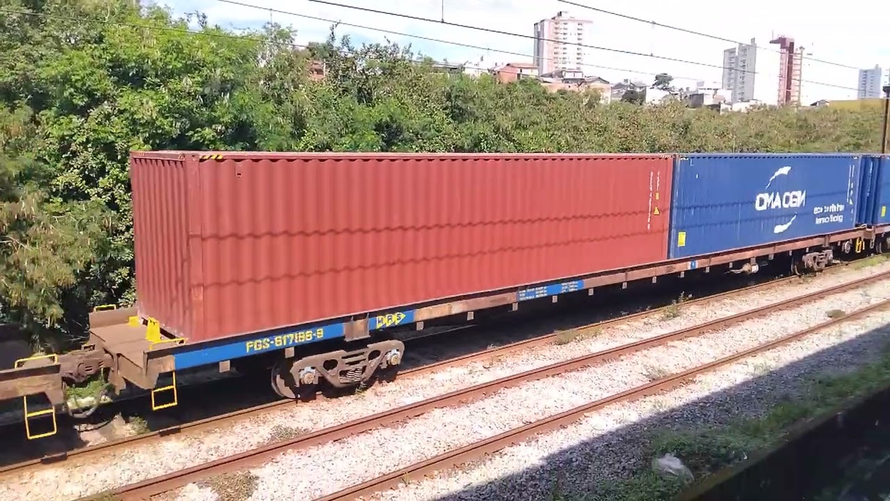 C36-7 MRS 3889 com buzina de C30 ALL, container CMA CGM.