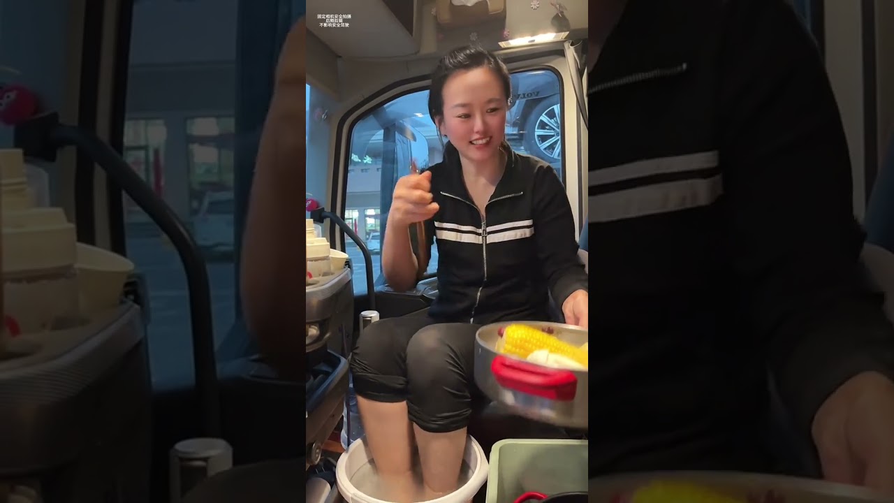 改邪归正不拉快递了，以后跑冷藏 #用抖音记录卡车生活 #卡车女司机 #春节我在岗