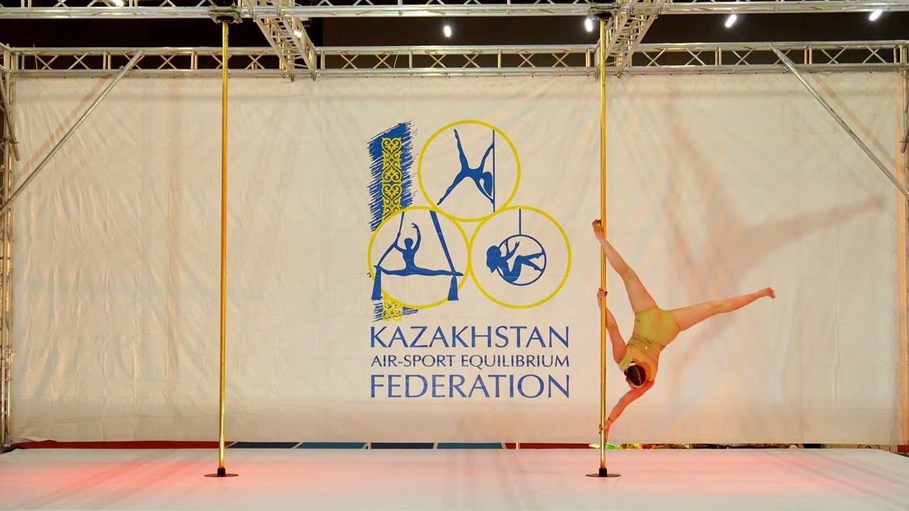 KUDRINA ANASTASSIYA (Tiny Birdy, Almaty, KAZ)