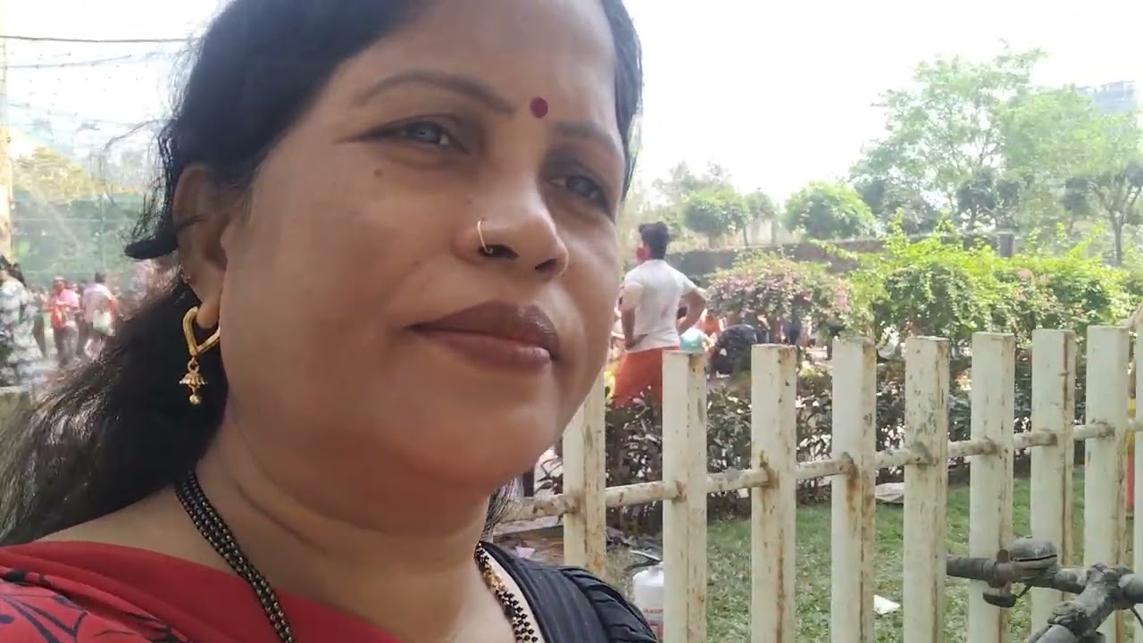 फगुआ चालू है