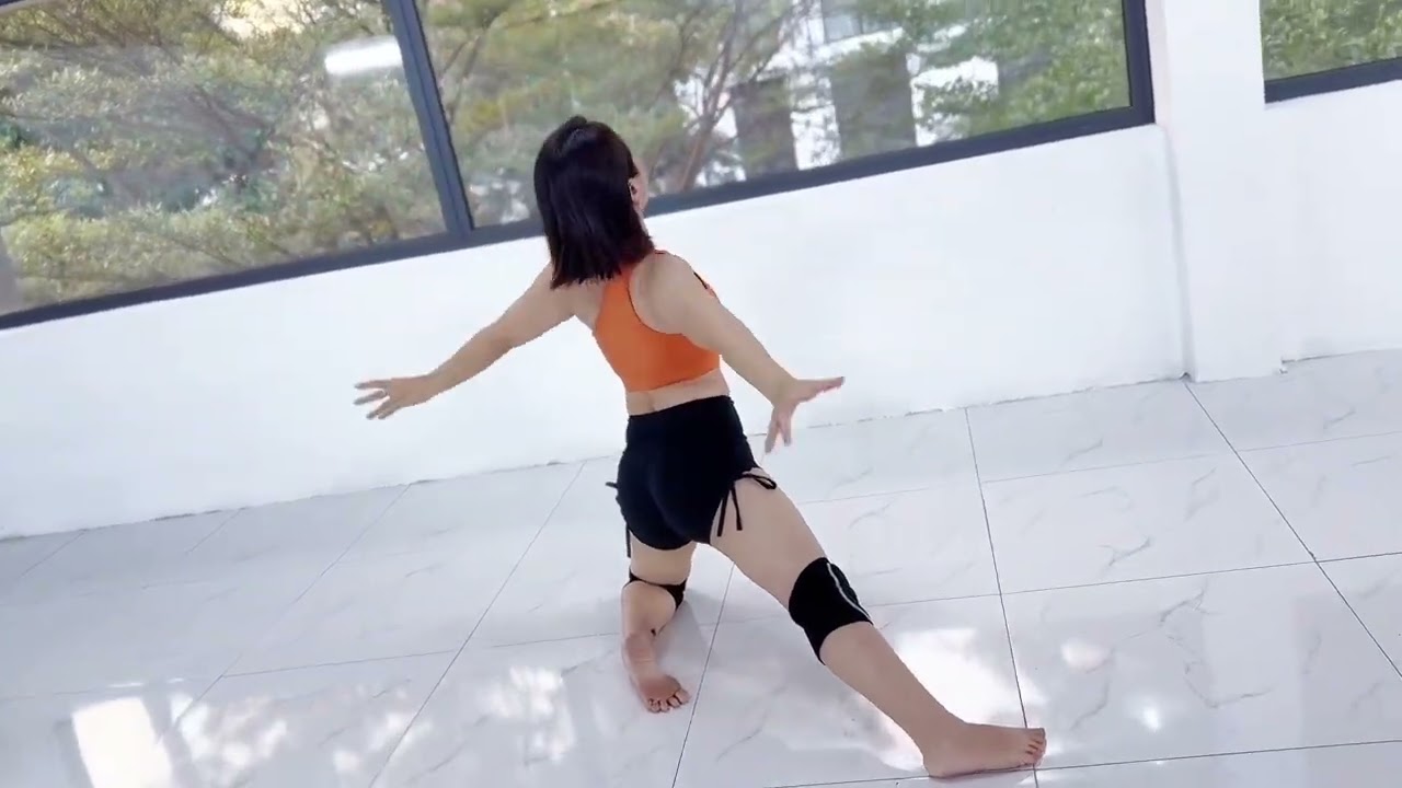 Ánh Trăng Giả Dối - Quốc Thiên: BD Mitran