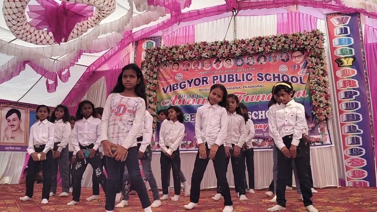 Bad use of mobile phones by class 1st best performance at VPS 
