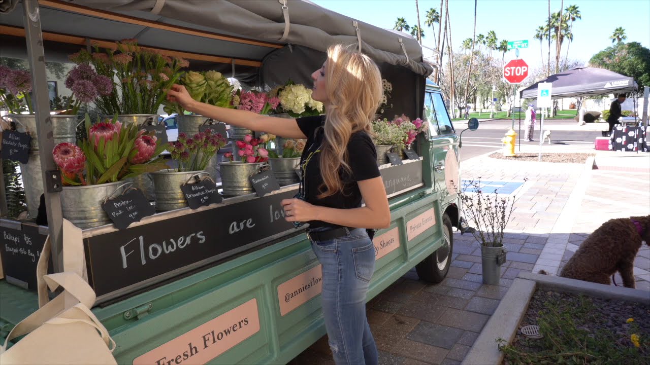 Phoenix Flower Truck pop up brings joy and delight around the valley of the sun!