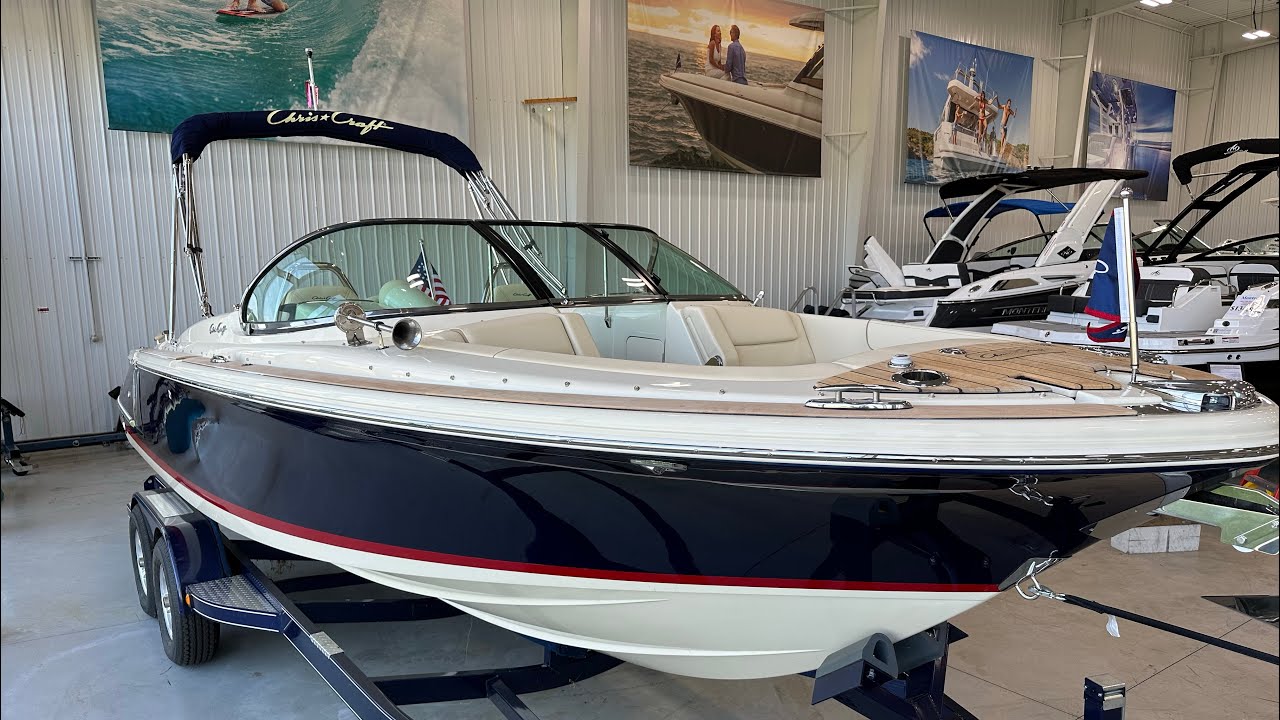 BRAND NEW Chris Craft Boats Launch 25 GT Walk around in showroom