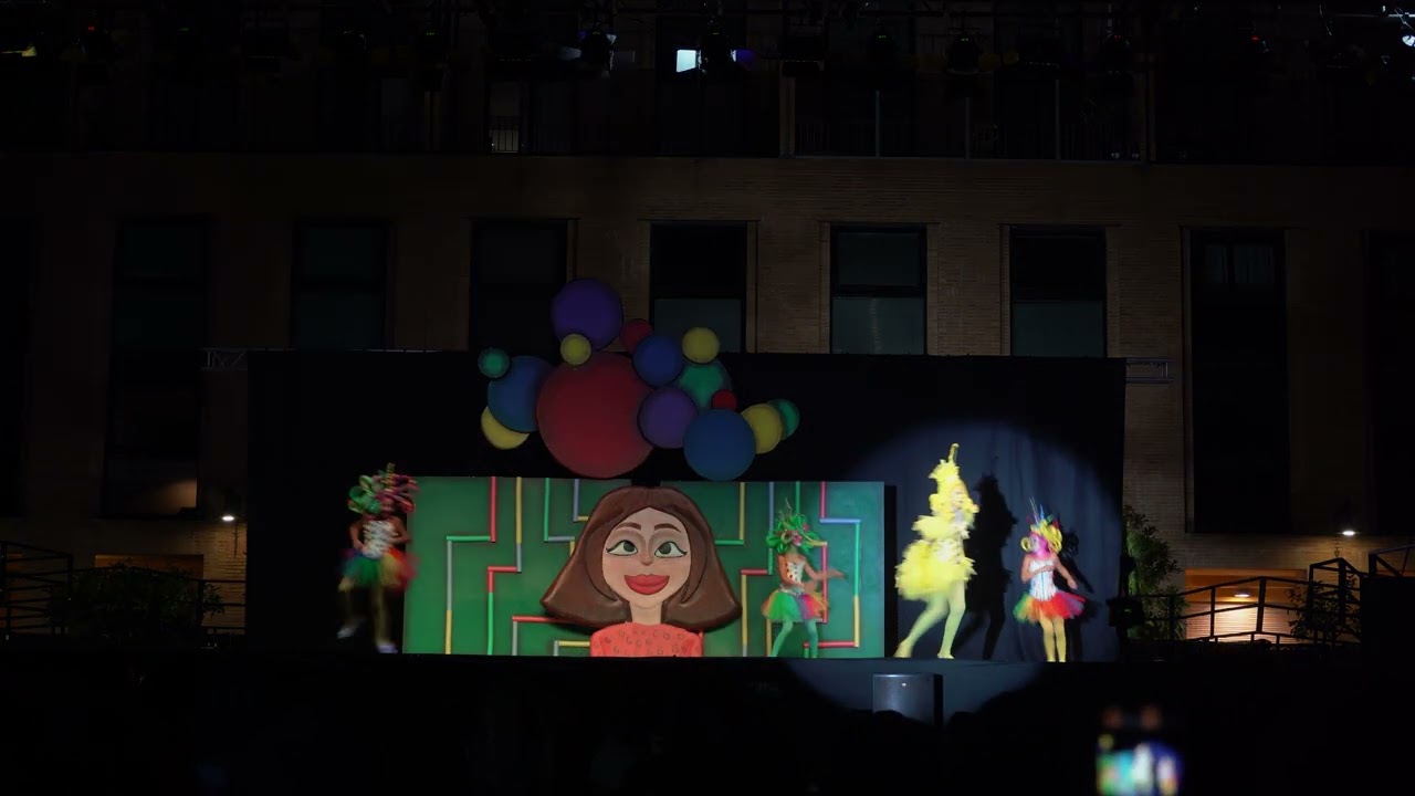 Falla Les Barraques - Playback Infantil 2023 - I got a feeling