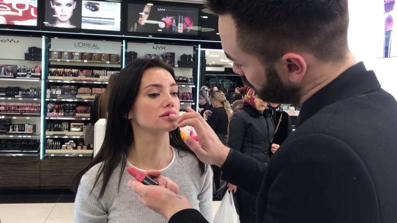 Макияж от визажиста марки Bobbi brown и покупки косметики.