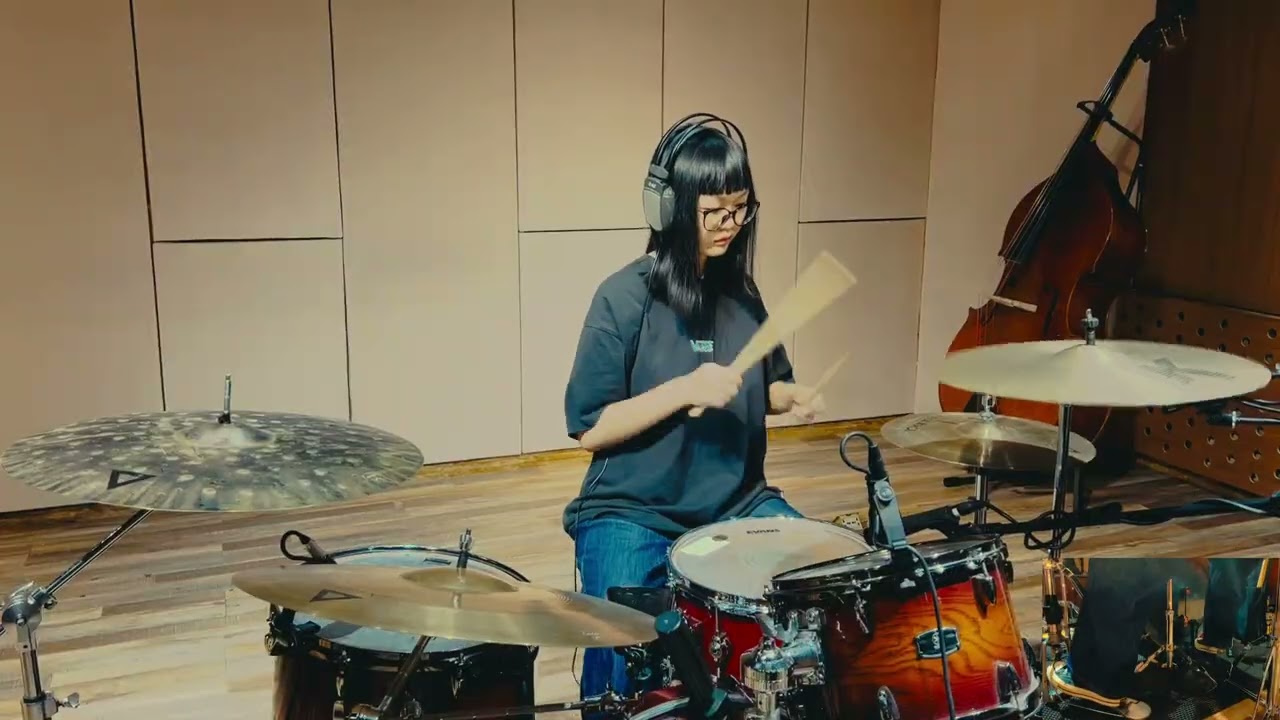 Welcome To The Jungle - Guns N' Roses (Drum Cover) - By ONO