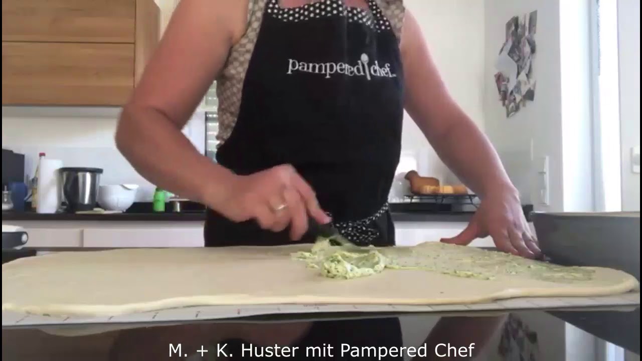 Kräuterfaltenbrot aus der rechteckigen Ofenhexe #1423 - M. + K. Huster mit Pampered Chef®
