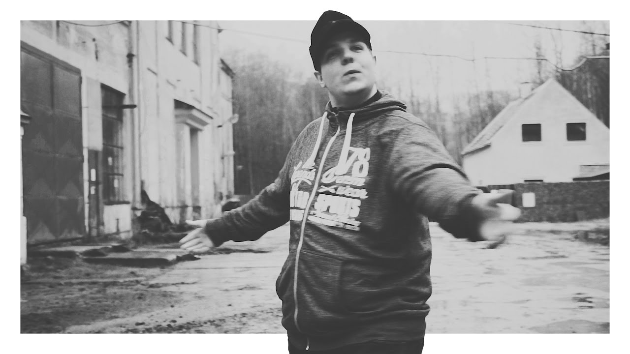 Retardi Střílí ze zbraní a testují DJI Ronin