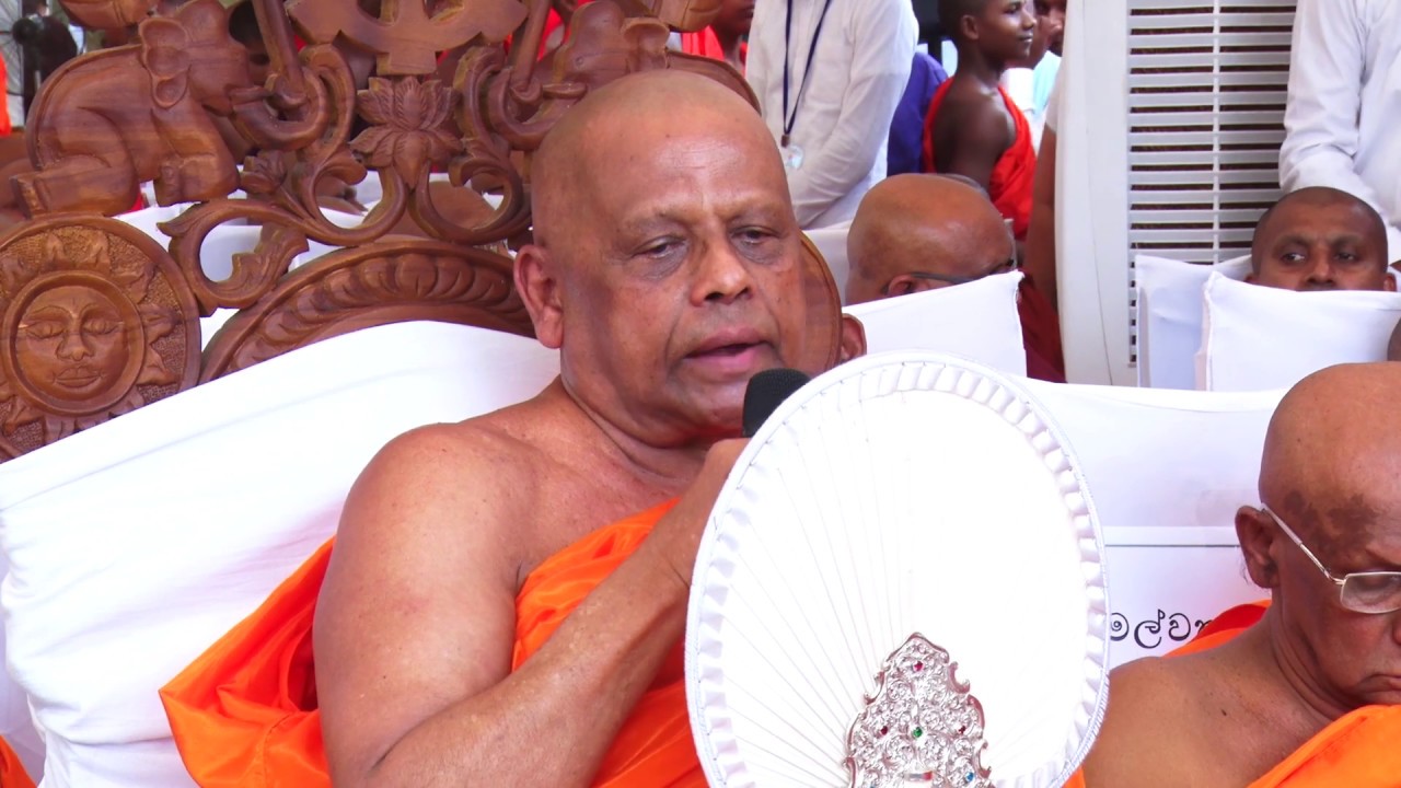 Most Ven. Warakagoda Sri Gnanarathana Thero - Mahanayaka of the Asgiriya chapter