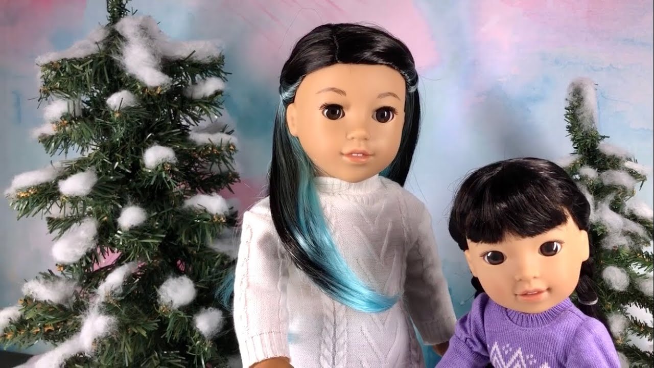 Unboxing American Girl GOTY 2022 Corinne and little sister Gwynn