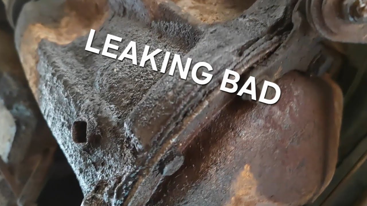 Fixing a Leaky Rear Differential | MGB GT Restoration