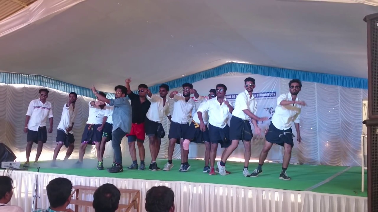 Best funny dance performed by Royal Mech