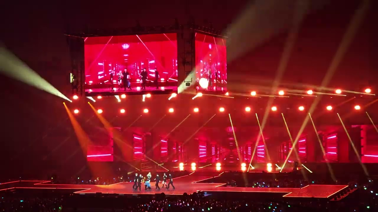 231015 - Taemin - Criminal | La Defense Arena | MCountdown in France