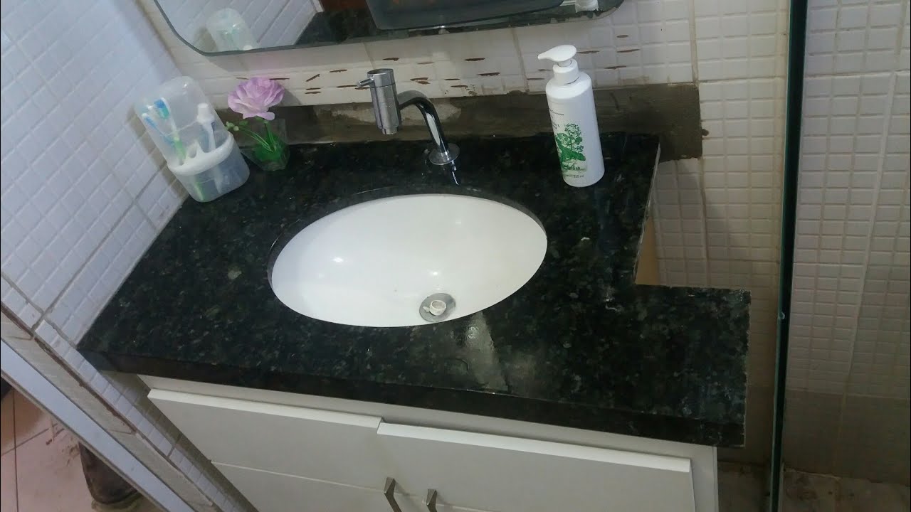MINI TUOR PELA CASA DA MINHA M&Atilde;E, LAVANDO BANHEIRO E+/ CASANDO AOS 16❤
