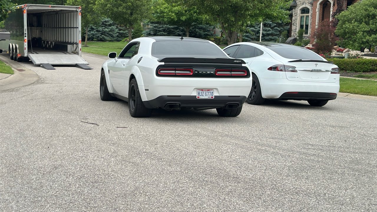 Tập 436: Tiễn tiếp Demon và Tesla lên đường.