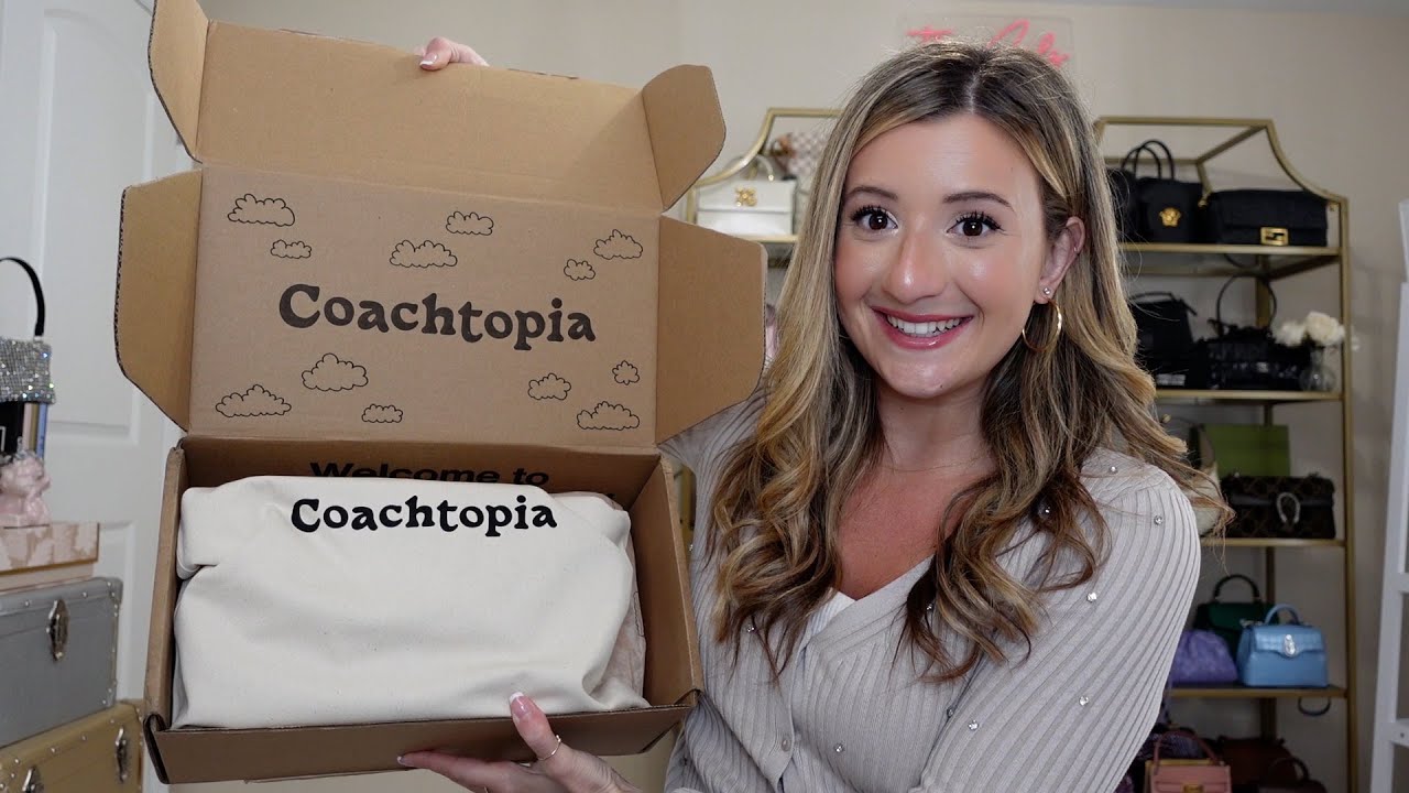 COACHTOPIA UNBOXING!