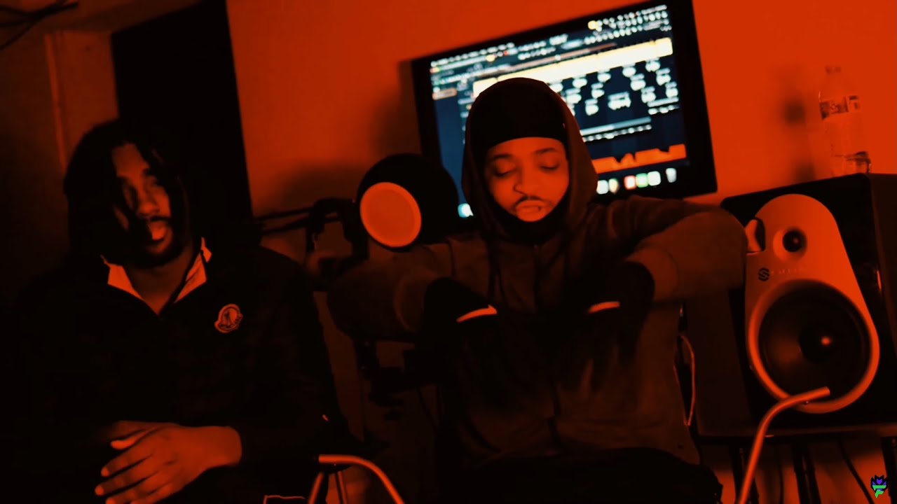 330Kdub - PAPERWORK [Official Music Video] | Dir. by @MobileMotionFilmz 