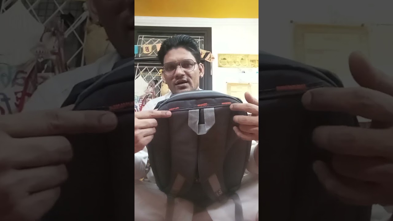 Laptop bag