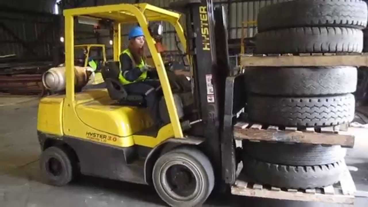 Operación de grúa horquilla