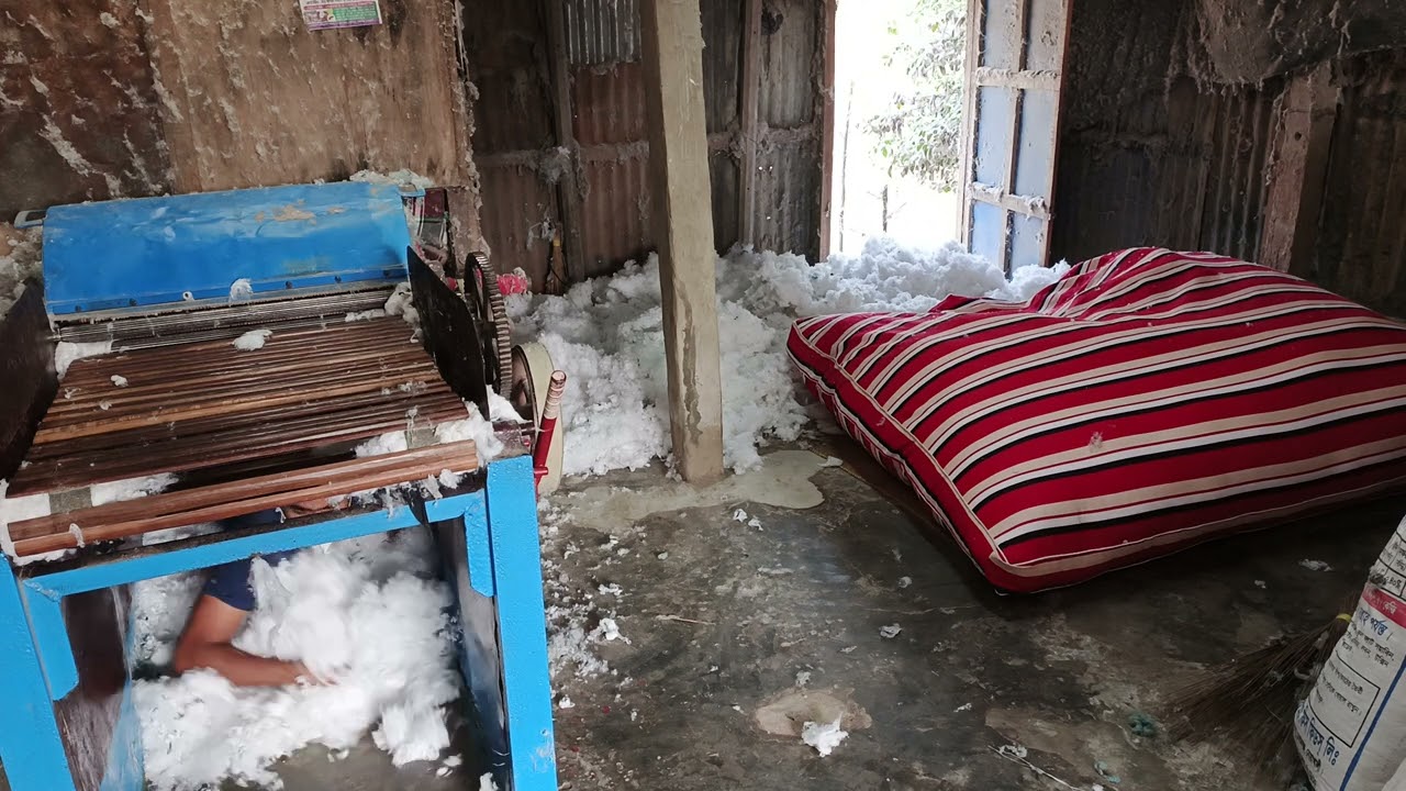আসসালামু আলাইকুম। সাদা ফোম তুলার । মোটা জাজিম।