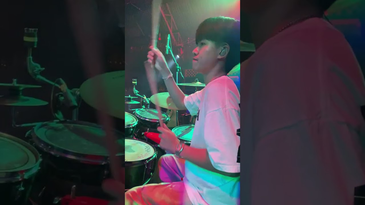 ช่วงสตริงมันส์ๆน้องทิวลี่มือกลองตะวันแดงมหาสารคาม ร๊อคจ๊อก🤘