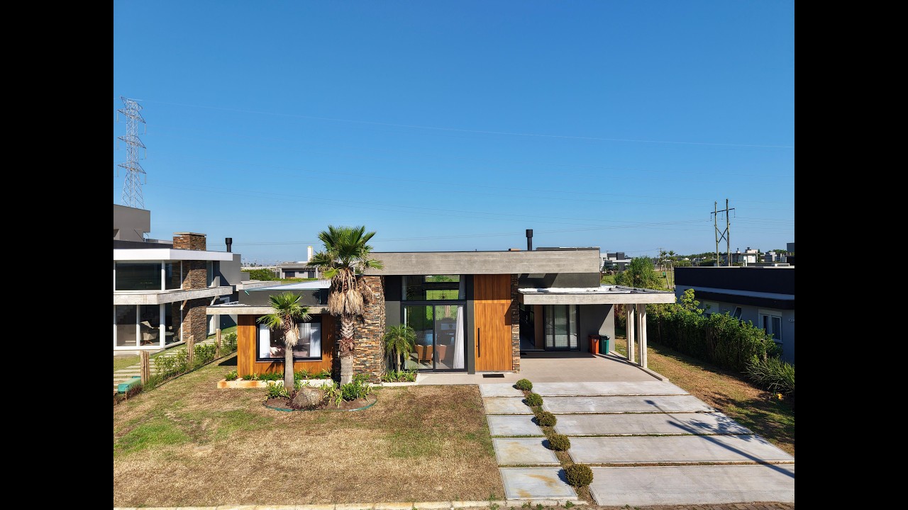 CASA NO CONDOMÍNIO LAGOA DO PASSO! - R$ 3.590.000,00