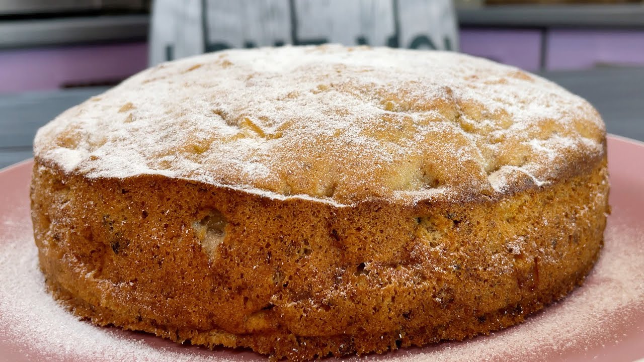 Я просто влюбилась в этот пирог! Яблоки и грецкие орехи – быстро и вкусно! 