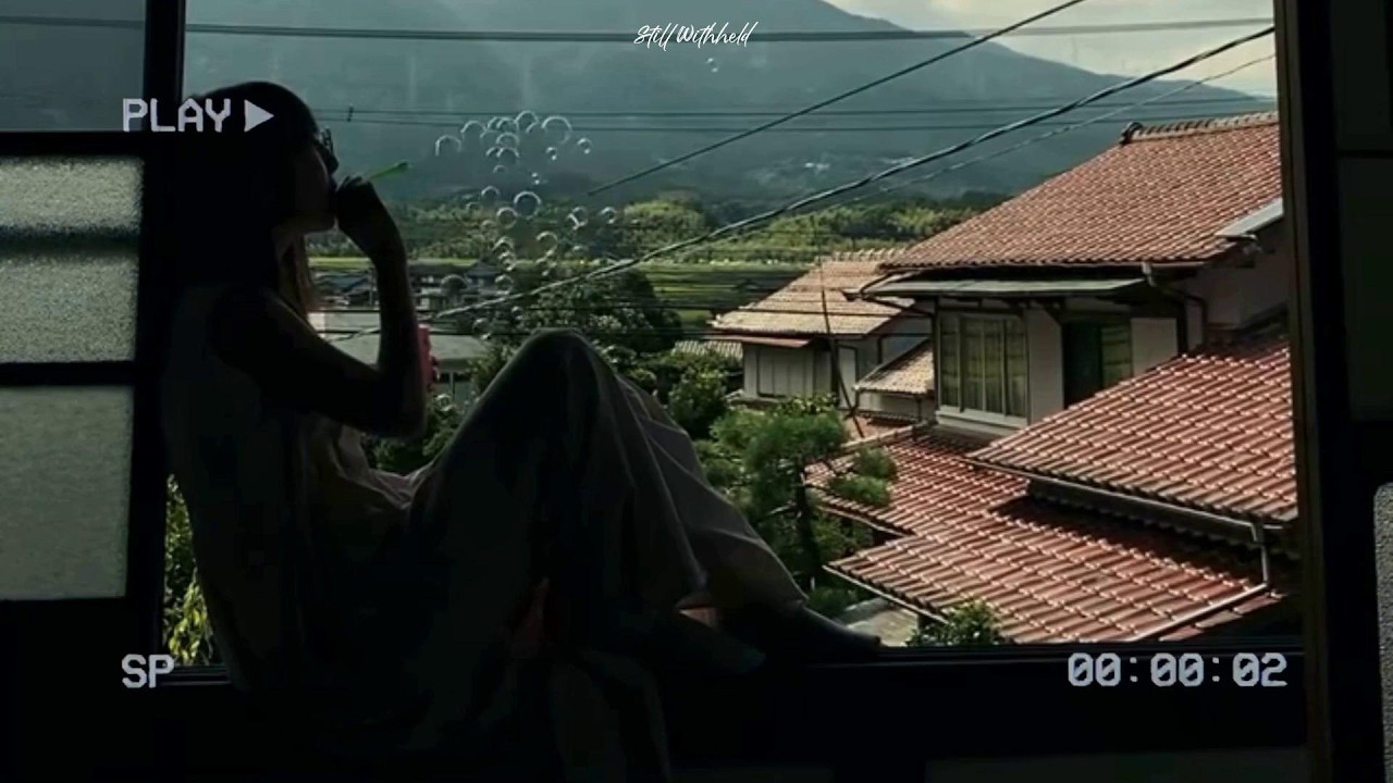 𝘢𝘯𝘥 𝘴𝘶𝘥𝘥𝘦𝘯𝘭𝘺, 𝘸𝘦 𝘸𝘦𝘳𝘦 𝘴𝘵𝘳𝘢𝘯𝘨𝘦𝘳𝘴 𝘢𝘨𝘢𝘪𝘯