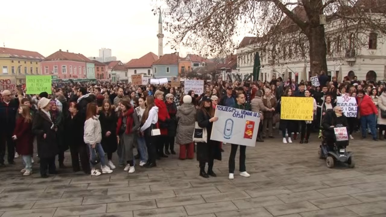 Tuzla ima najskuplji prijevoz u regionu: „Zbog GIPS -a nemamo ni za čipsa!“ Prijevoz postao luksuz!