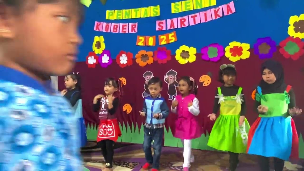 Fayyola And Friends 