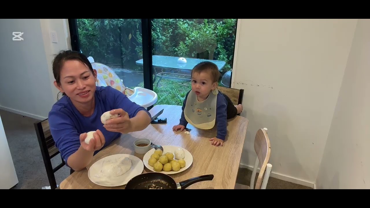Nấu chè trôi nước nước cốt dừa và mè rang ăn bột dẻo thơm béo nước cốt dừa ngon tuyệt vời 