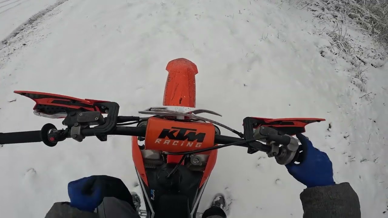 KTM SX 125 | Snow Ride || Cross4Life