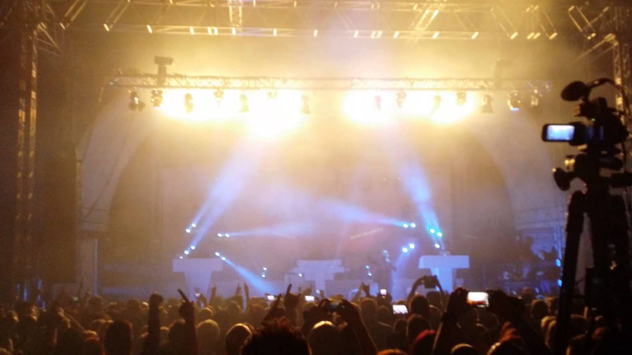And One - Für Live 4K