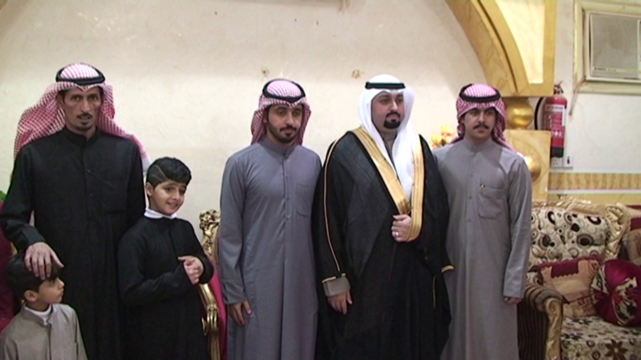 حفل زواج عمر محمد صالح نومان البذالي  اقيم الحفل بقصر الكويت بحفر الباطن الموافق 4 / 2 / 1438هـ