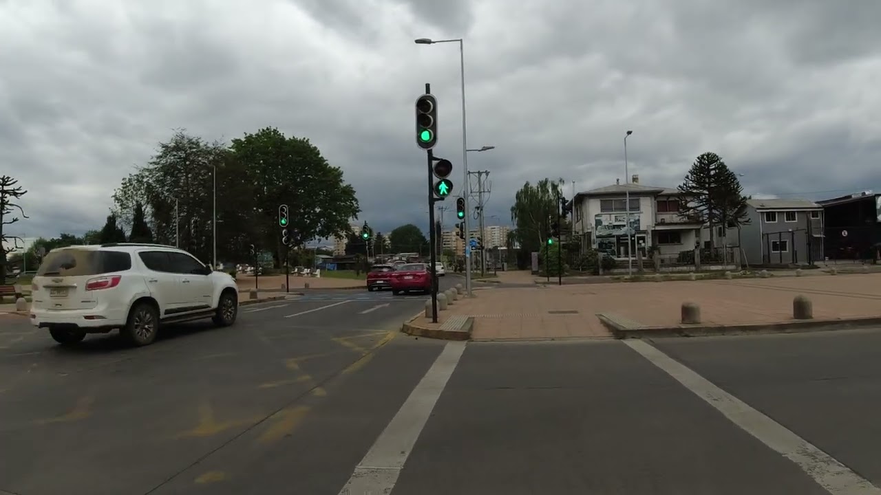 PRIETO NORTE SQUARE | TEMUCO, CHILE | WALK | Randomatereal. Random Footage of our life.