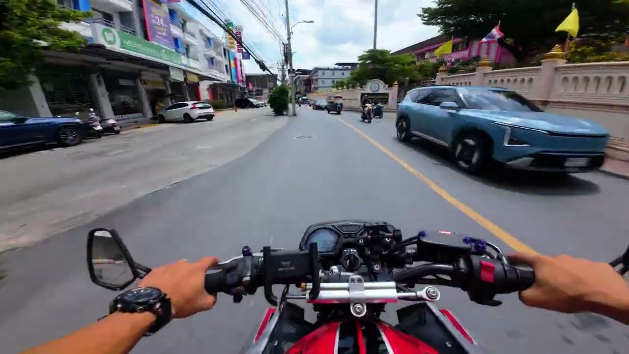 CB650Fใช้งานในเมืองเป็นไงบ้าง(ยาวๆไม่ตัด)