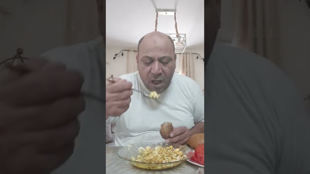 الله يصبحكم في نور انبي دلل كرشك تنسى همك