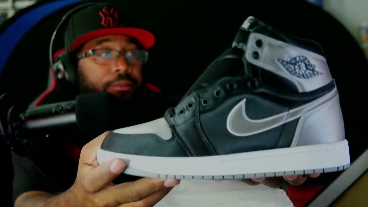ASMR SNEAKER PICKUPS DIAMONDS