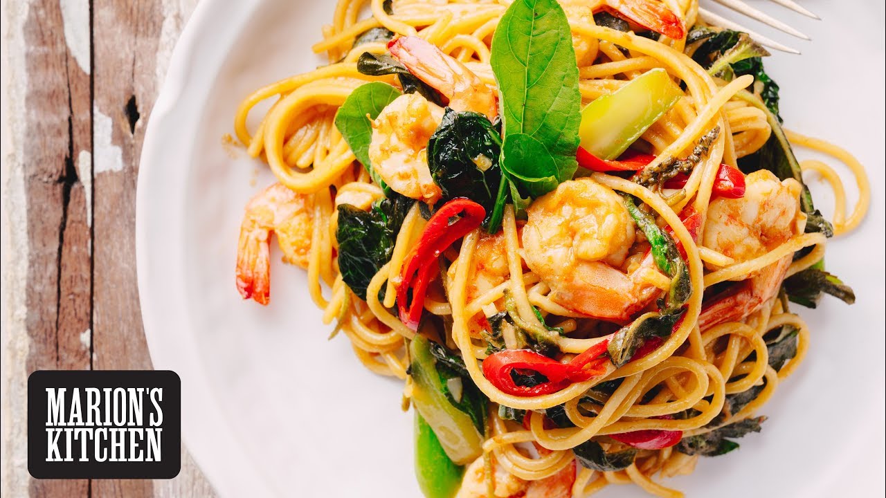 Thai Drunken Spaghetti - Marion's Kitchen