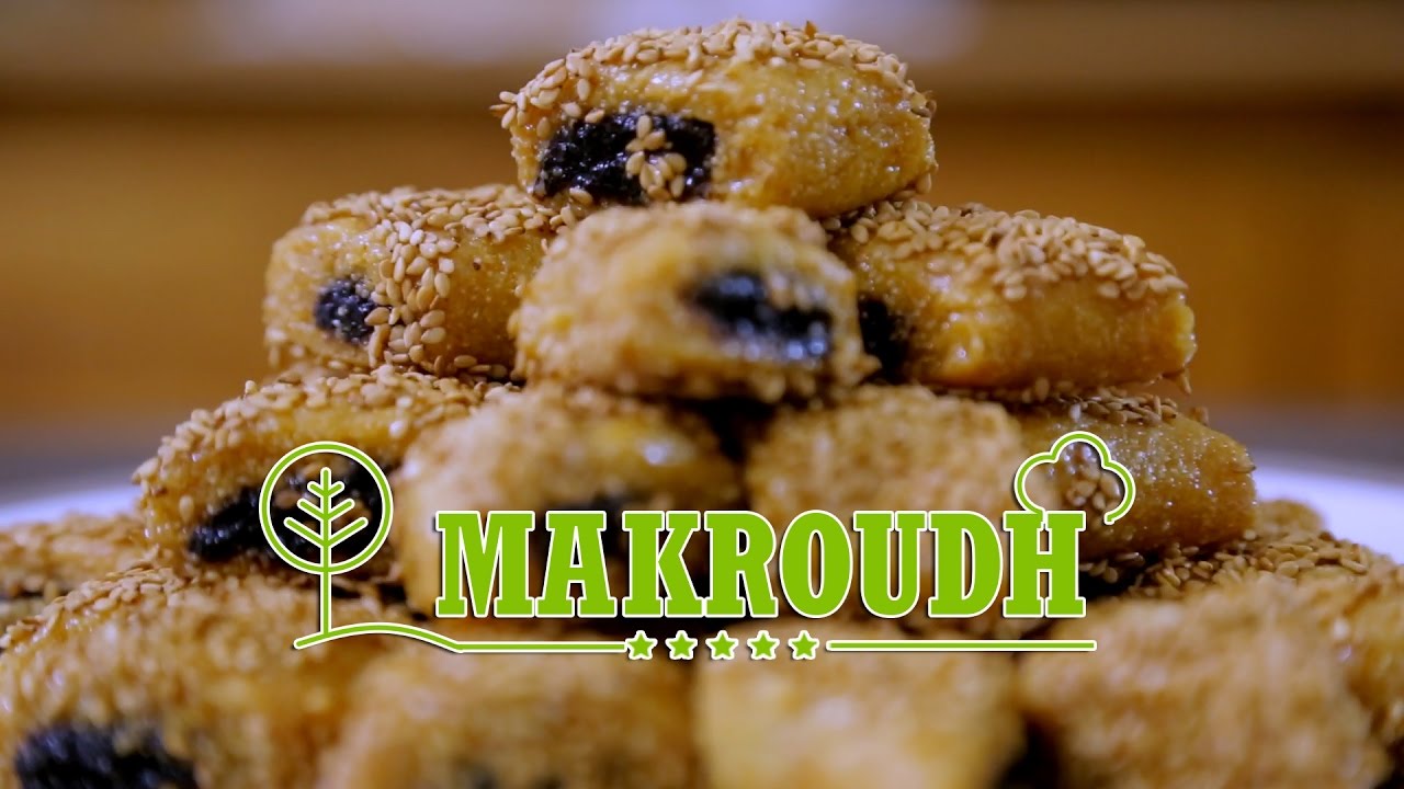 Makroudh with dough date