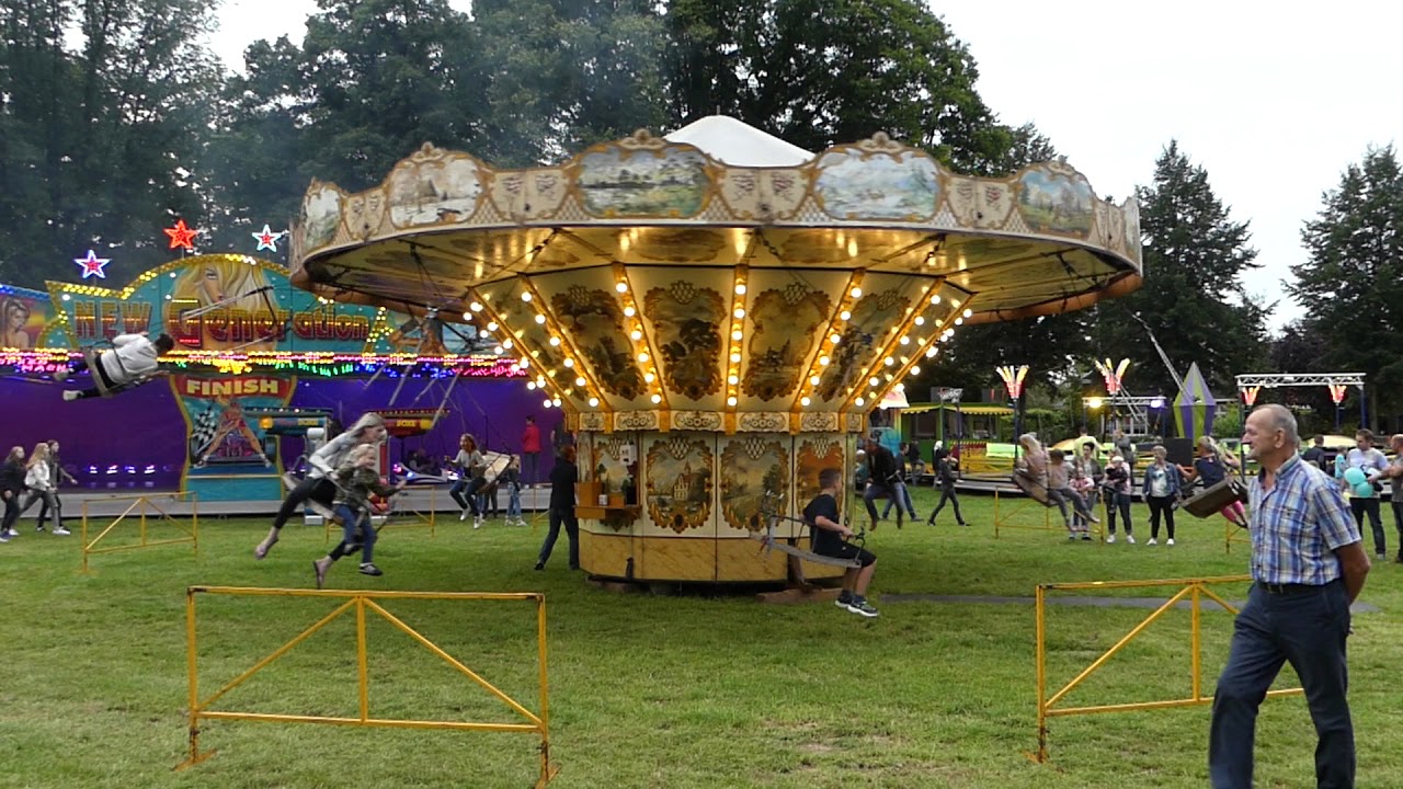 Zweefmolen Raangs @ Luttenberg Luttenbergsfeest