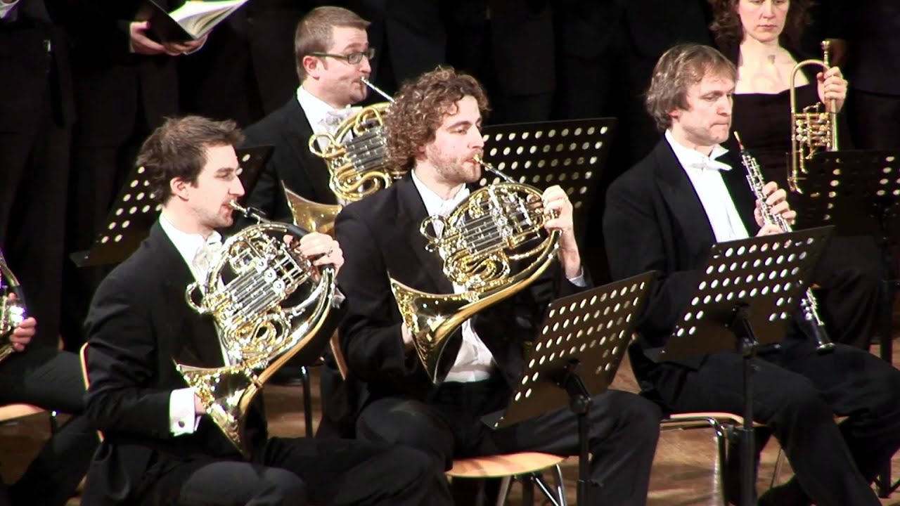 Bruckner: Messe e-Moll - Gloria (UniversitätsChor München)