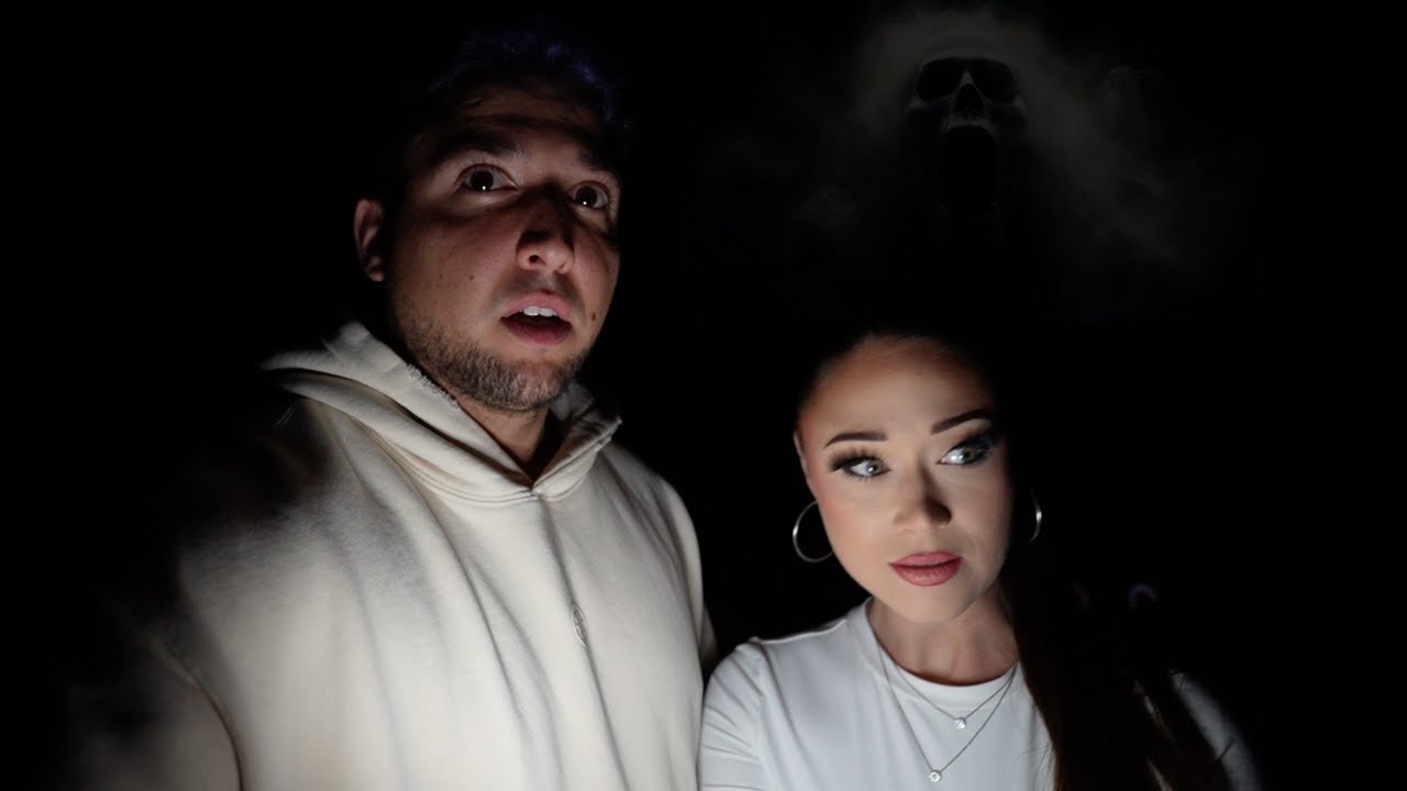 I TOOK MY GIRLFRIEND TO A HAUNTED ROAD