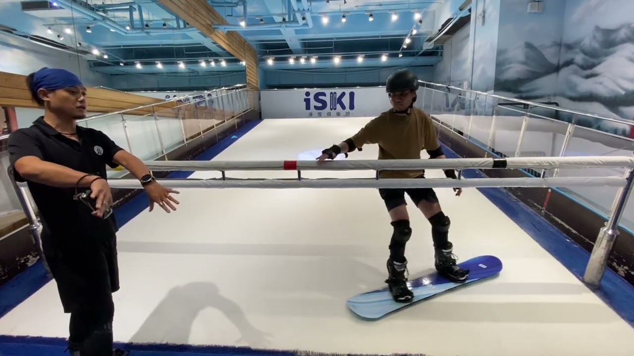 iSKI 滑雪 Snowboard Level 8-4 複習 Carving 以及重心前中後 (最後一堂沒徽章啦~)