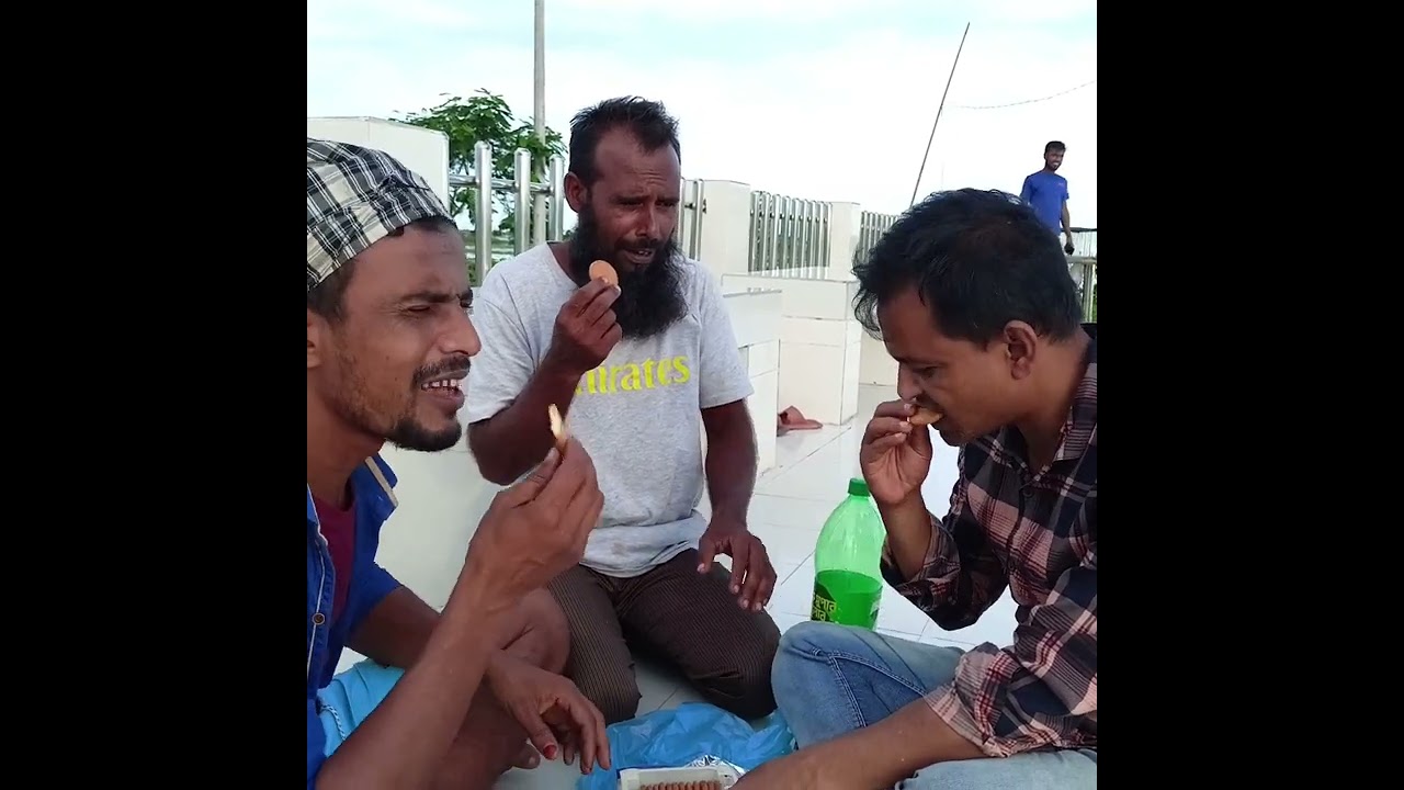 জিয়া ভাইকে বোকা পেয়ে যা করল রফিক আর আক্কাস
