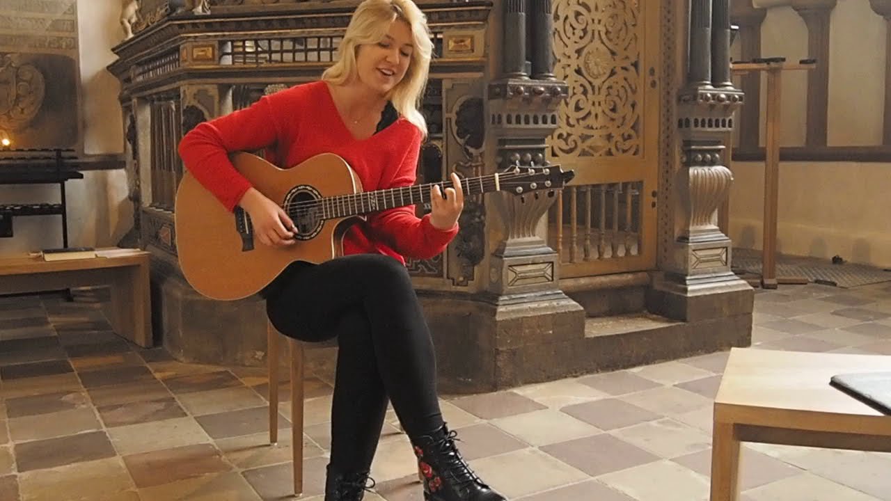 Magdalena Kowalczyk ,,Schowaj mnie 