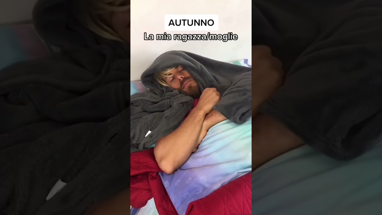 VITA DI COPPIA❗️#coppia #coperta #vitadicoppia #coppie #letto #dormire #comicit&agrave;
