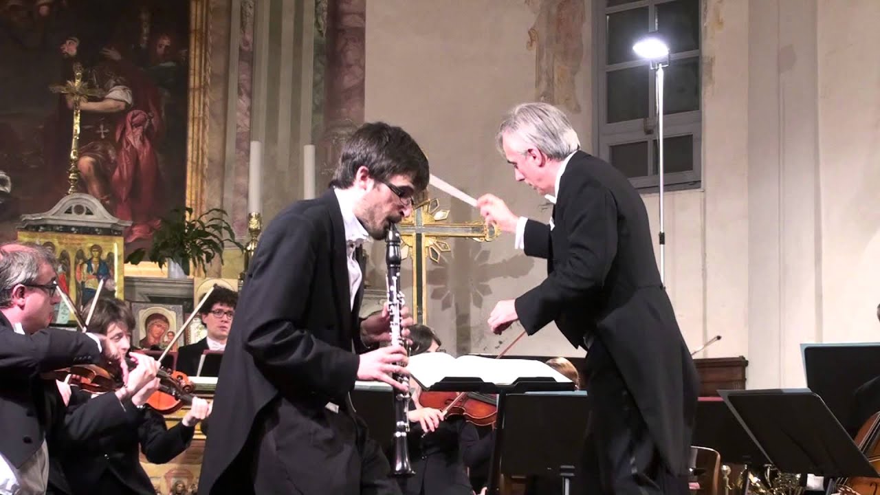 Introduzione, Tema e Variazioni per clarinetto e Orchestra  di G Rossini, cl .Fabio Maini